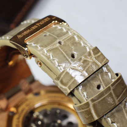 oliver-grey-alligator-leather-strap-for-ap-royal-oak-shore-42mm-buckle.png