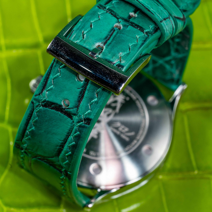 ombre-green-alligator-leather-strap-for-kurono-grand-urushi-aoyama-backside.png