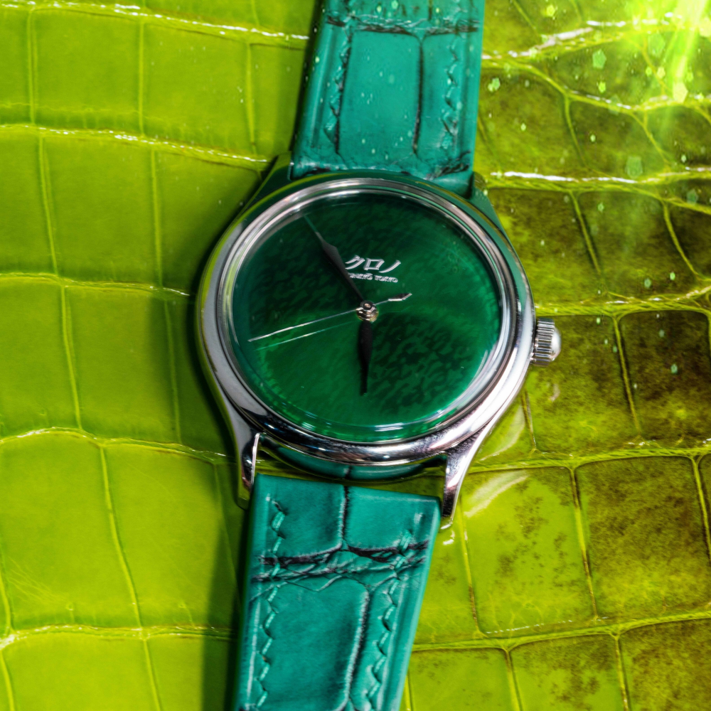 ombre-green-alligator-leather-strap-for-kurono-grand-urushi-aoyama.png