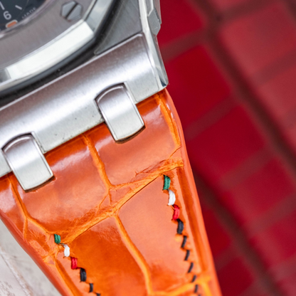 orange-alligator-leather-strap-for-ap-royal-oak-shore-42mm-with-black-stitching_7ea4e6b8-77e8-4000-8644-76b6cb69105d.png
