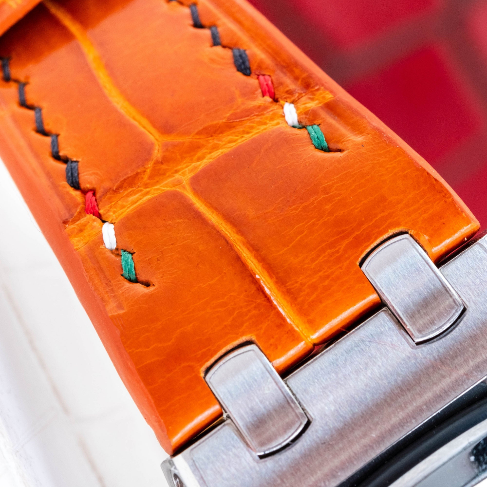orange-alligator-leather-strap-for-ap-royal-oak-shore-42mm-with-black-stitchingdetail.png