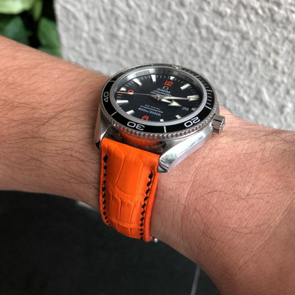 orange-alligator-strap-for-omega-seamaster.png