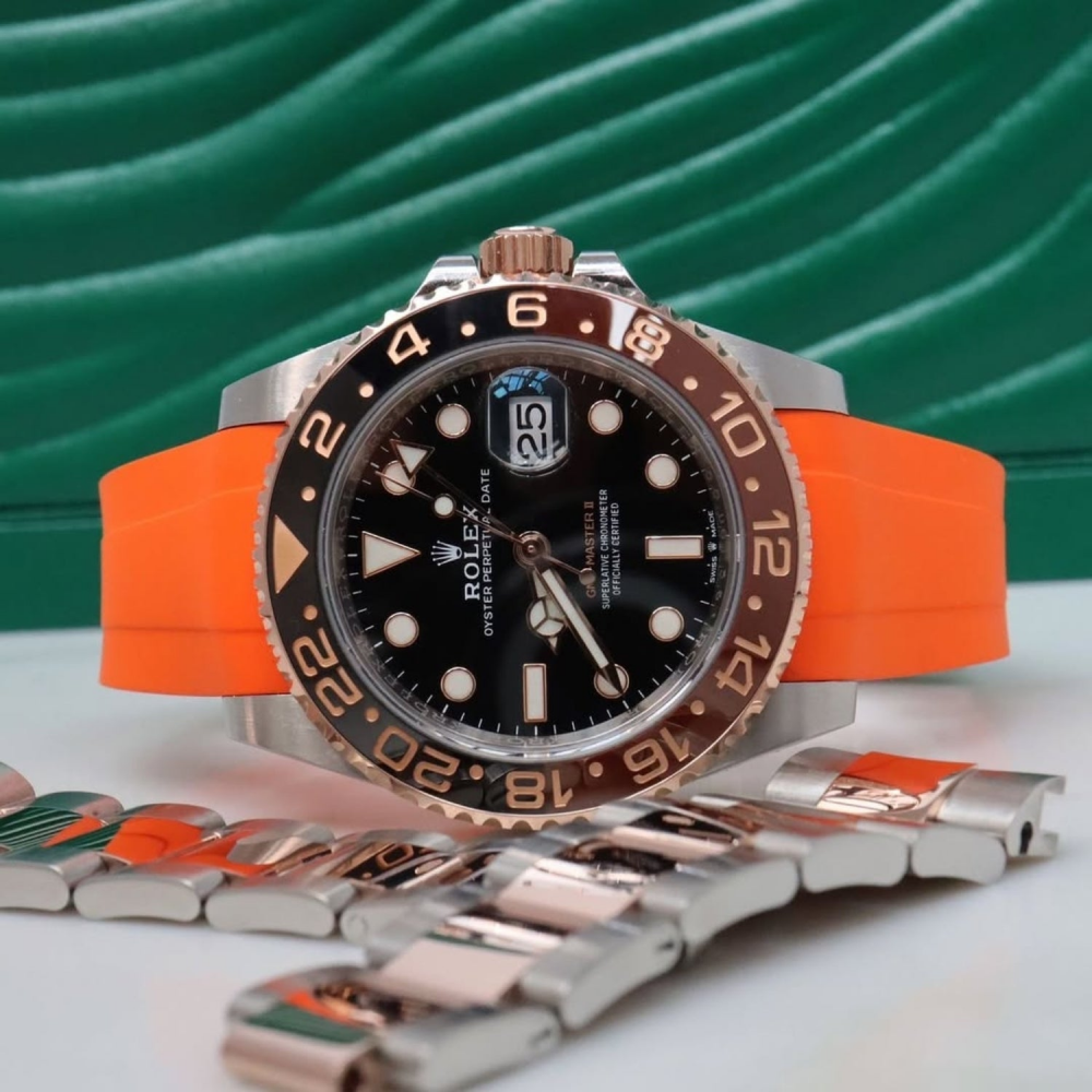 orange-rubber-strap-for-rolex-submariner-on-watch.png