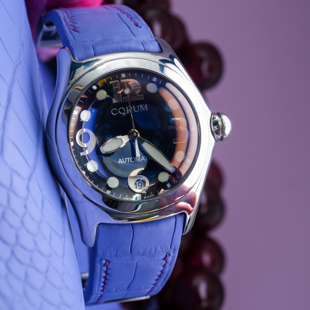 pastel-lavender-alligator-leather-strap-for-corum-bubble.png