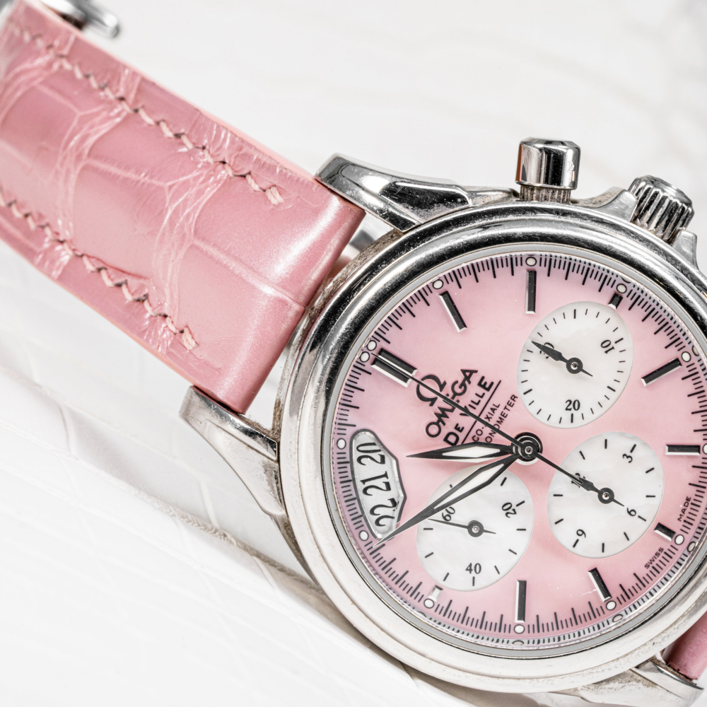 pastel-pink-alligator-watch-strap-for-omega-De-Ville-Co-Axial-detail.png