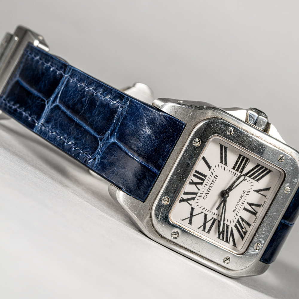 peacock-blue-alligator-leather-srap-cartier-santos-100-lug.png