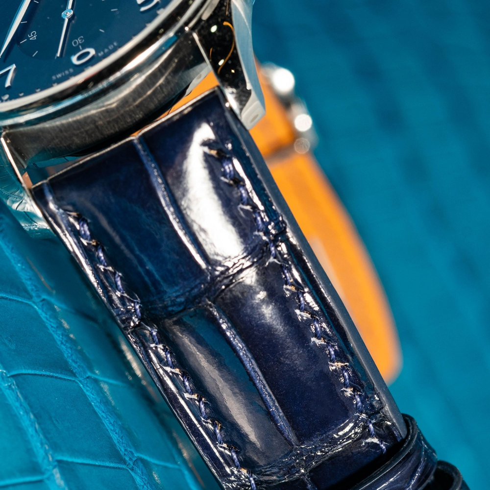 peacock-blue-alligator-leather-strap-for-iwc-portugieser-chronograph-detail.png