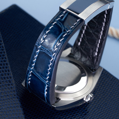 peacock-blue-alligator-leather-watch-strap-for-Rolex-Datejust-stitching.png