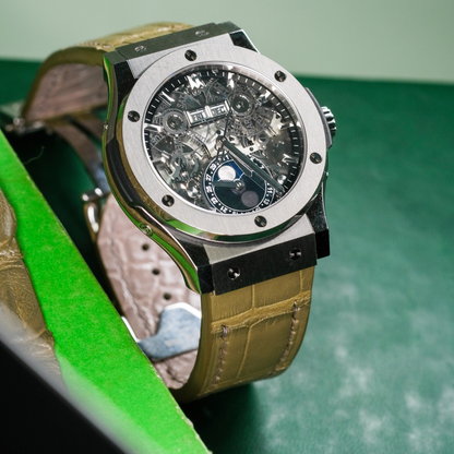 pear-green-alligator-leather-strap-for-hublot-classic-fusion-aerofusion.png