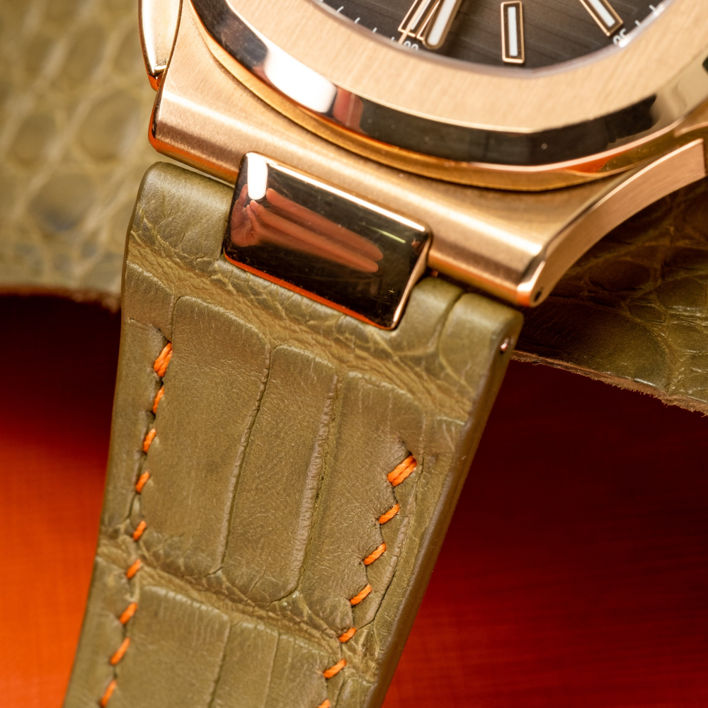 pear-green-alligator-leather-strap-for-patek-philippe-nautilus-5980r-lug.png