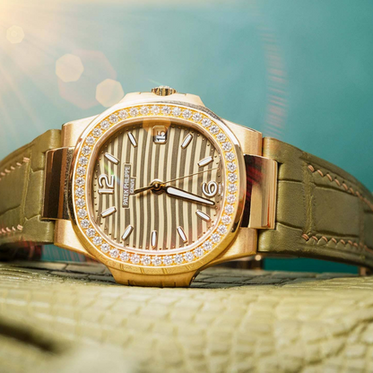 pear-green-alligator-leather-strap-for-patek-philippe-nautilus-7010r-rosegold-lades-black.png