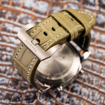 pear-green-alligator-leather-watch-strap-for-Panerai-Luminor-flyback-backside.png