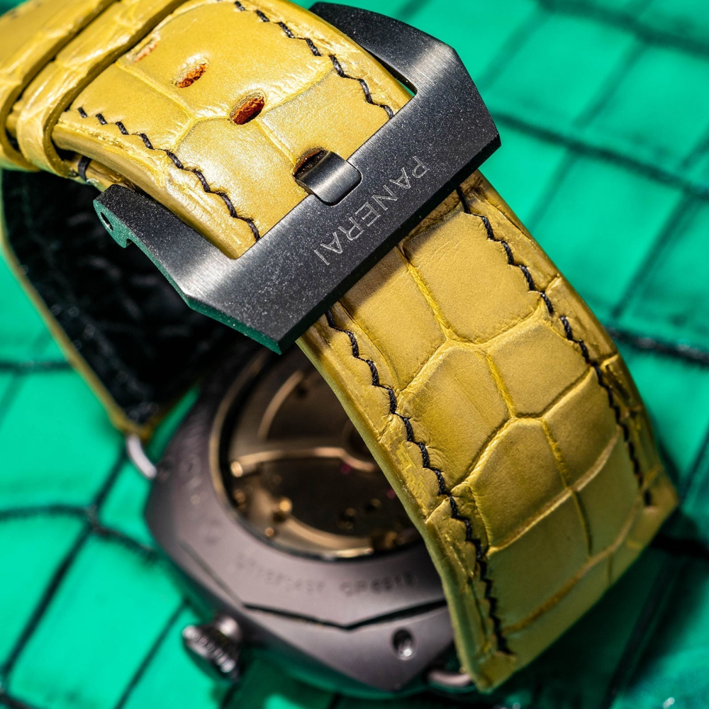 pear-green-alligator-leather-watch-strap-for-Panerai-Radiomir-buckle.png