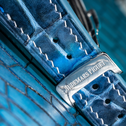 pearl-blue-alligator-leather-strap-for-ap-royal-oak-shore-42mm-buckle.png