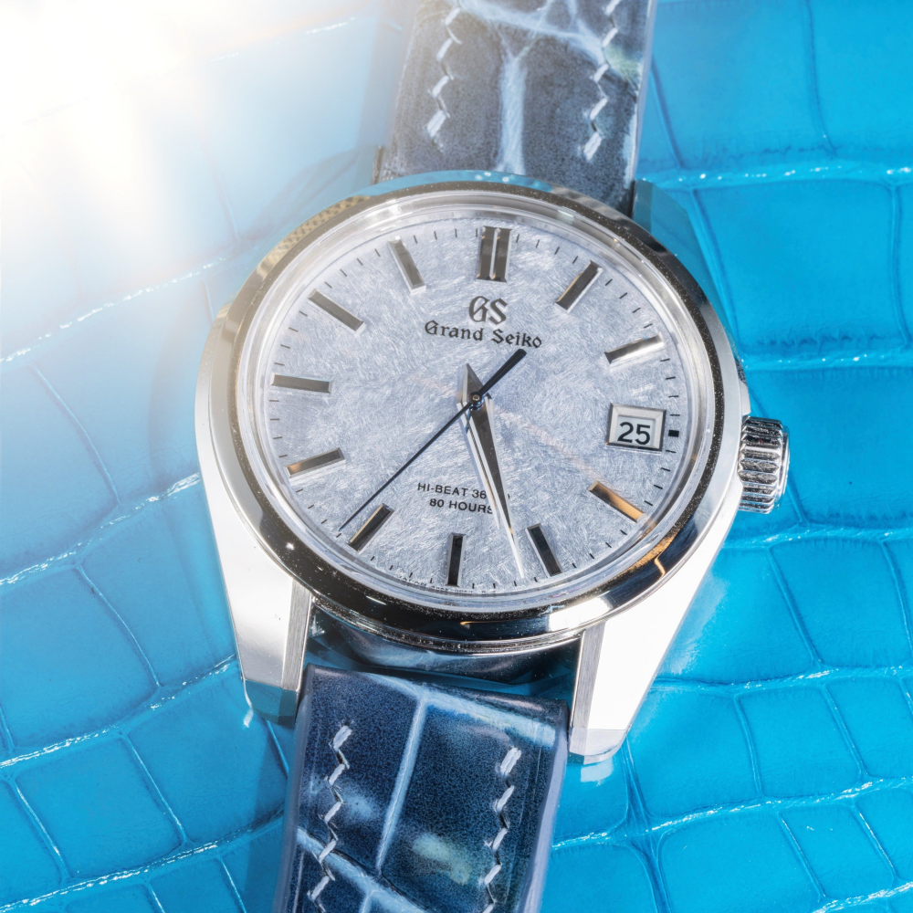 pearl-blue-alligator-leather-strap-for-grand-seiko-elegance.png