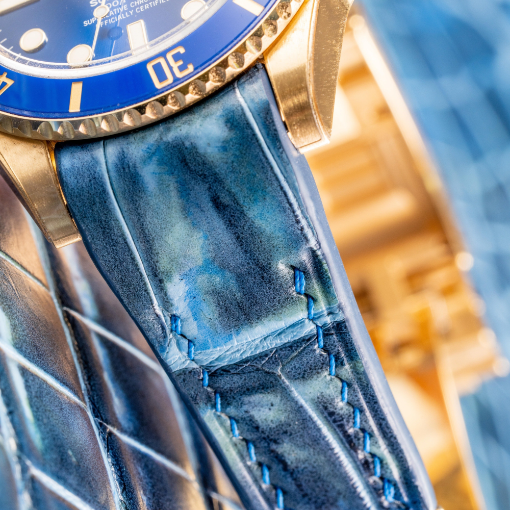 pearl-blue-alligator-leather-strap-for-rolex-submariner-41mm-stitching.png