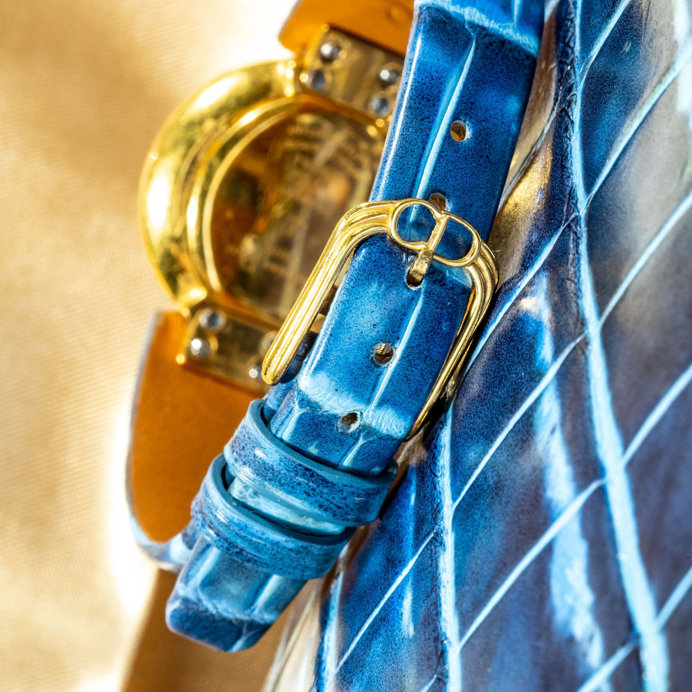 pearl-blue-alligator-leathter-strap-for-christian-dior-bagheera-backside.png