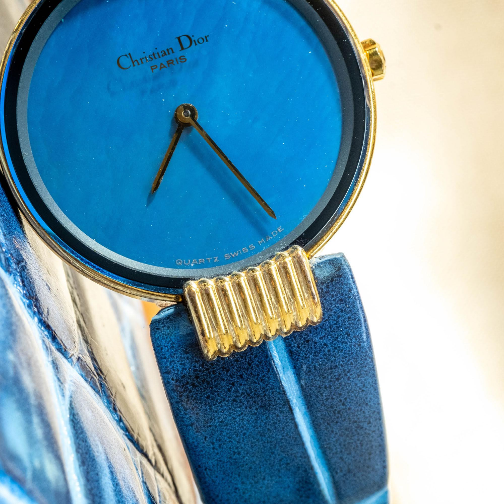 pearl-blue-alligator-leathter-strap-for-christian-dior-bagheera-watch.png