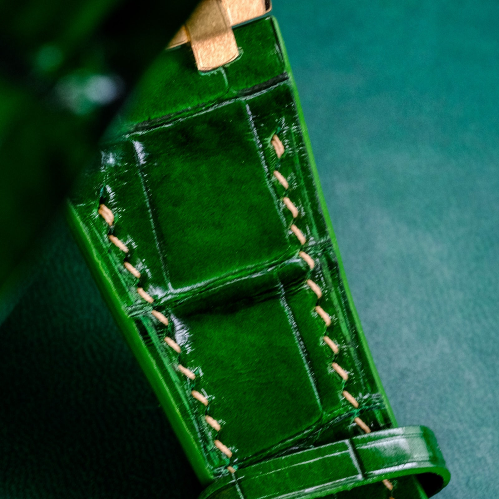 pine-green-alligator-leather-strap-for-ap-royal-oak-shore-42mm-leather.png
