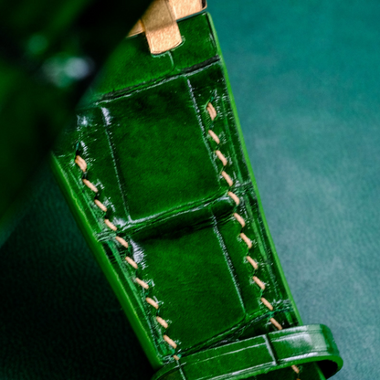 pine-green-alligator-leather-strap-for-ap-royal-oak-shore-42mm-leather.png