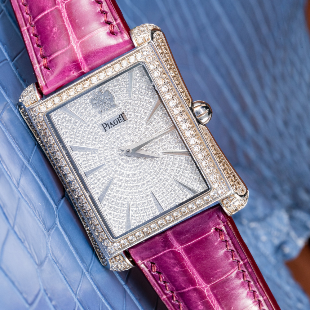purple-alligator-leather-strap-for-piaget-emperado.png