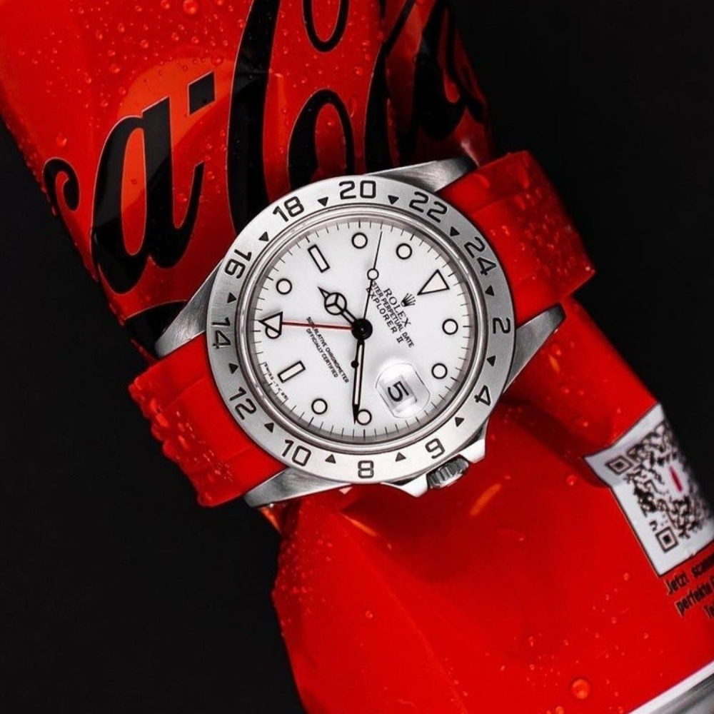 red-deployant-rubber-strap-for-rolex-explorer-ii-onwatch.png