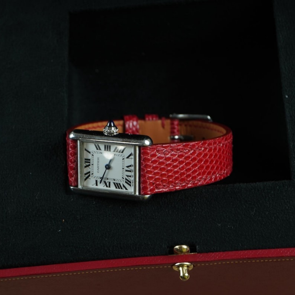 red-lizard-leather-strap-for-cartier-tank-on-watch.png