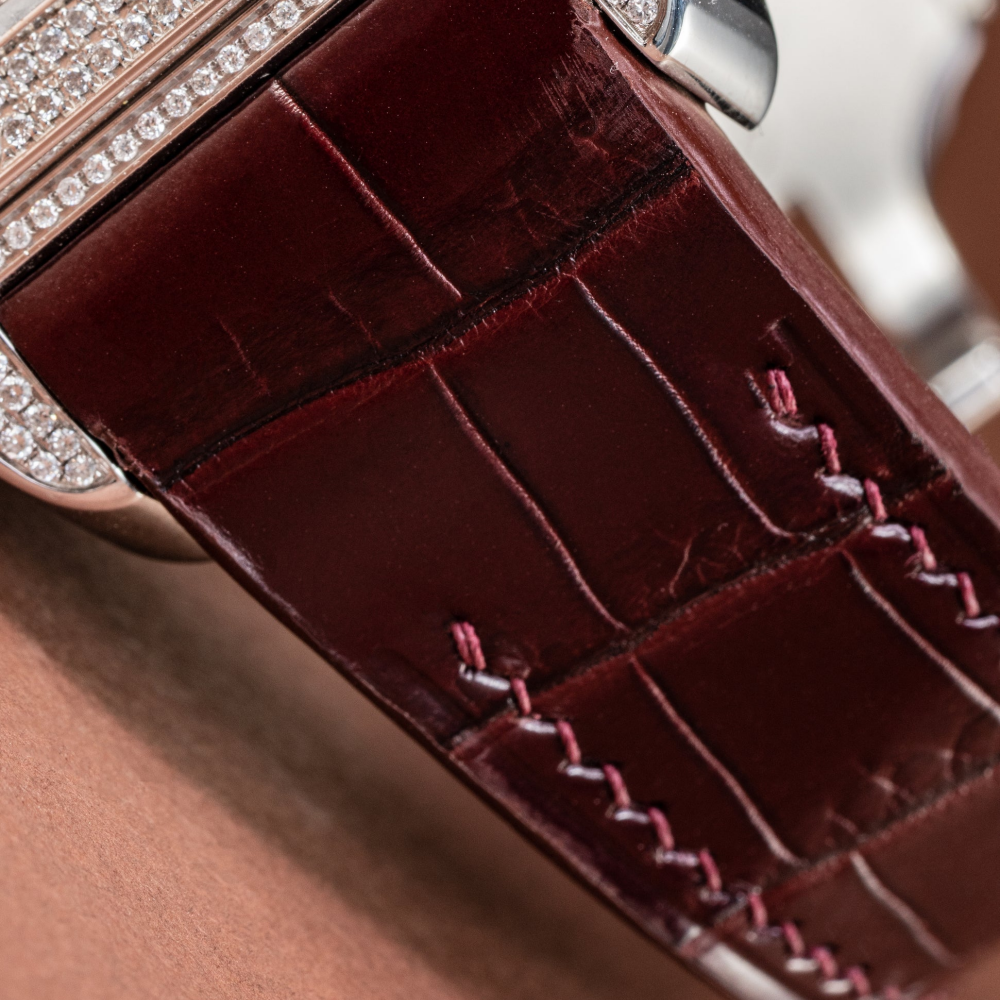 reddish-brown-alligator-leather-srap-cartier-santos-100-leather.png