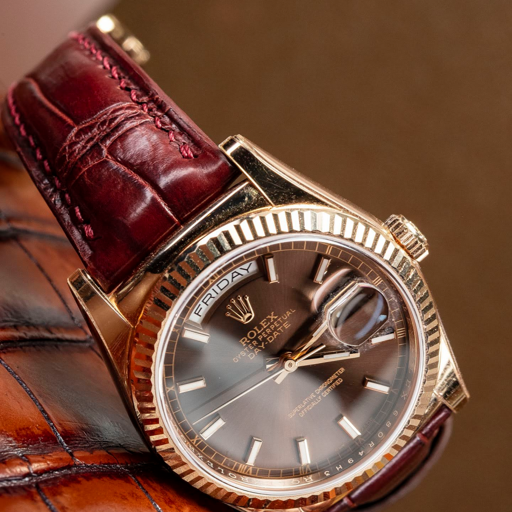 reddish-brown-alligator-leather-strap-Rolex-day-date-detail.png
