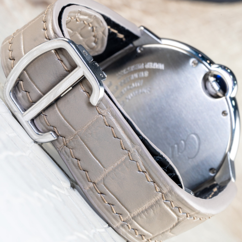 rhino-grey-deployant-alligator-leather-watch-strap-for-cartier-ballon-bleu-backside.png