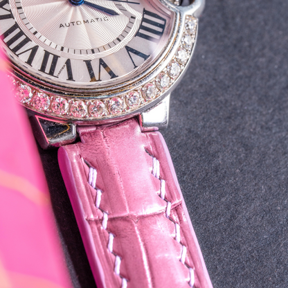 sakura-pink-deployant-alligator-leather-watch-strap-for-cartier-ballon-bleu-detail.png