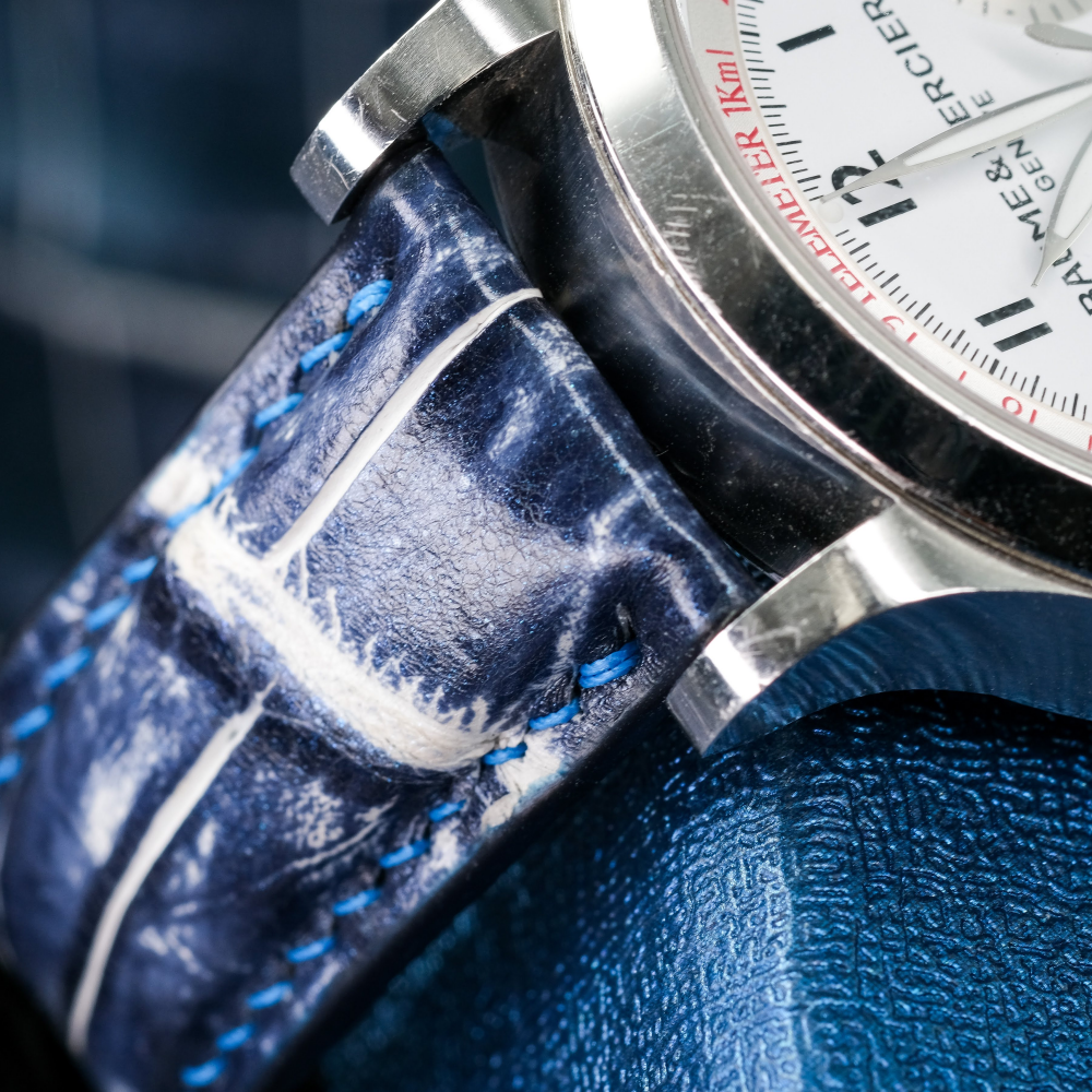 tainted-blue-snowflake-alligator-leather-strap-for-baume-mercier-capeland-detail.png