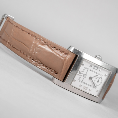 taupe-alligator-leather-strap-for-baume-mercier-hampton-mv045063-detail.png