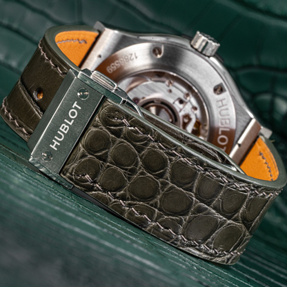 taupe-alligator-leather-strap-for-hublot-classic-fusion-backside.png