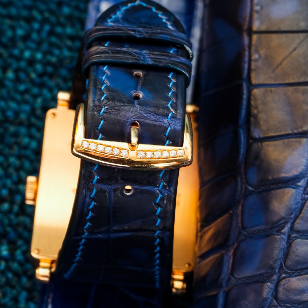 tie-dye-blue-alligator-leather-strap-for-franck-muller-master-square-backside.png