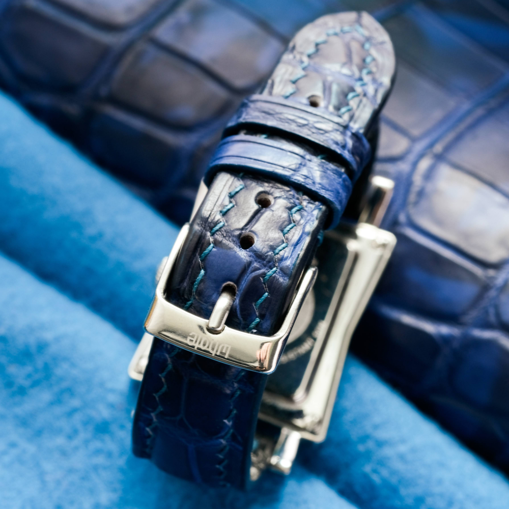 tie-dye-blue-alligator-leather-strap-for-hamilton-tea-tongue-backside.png
