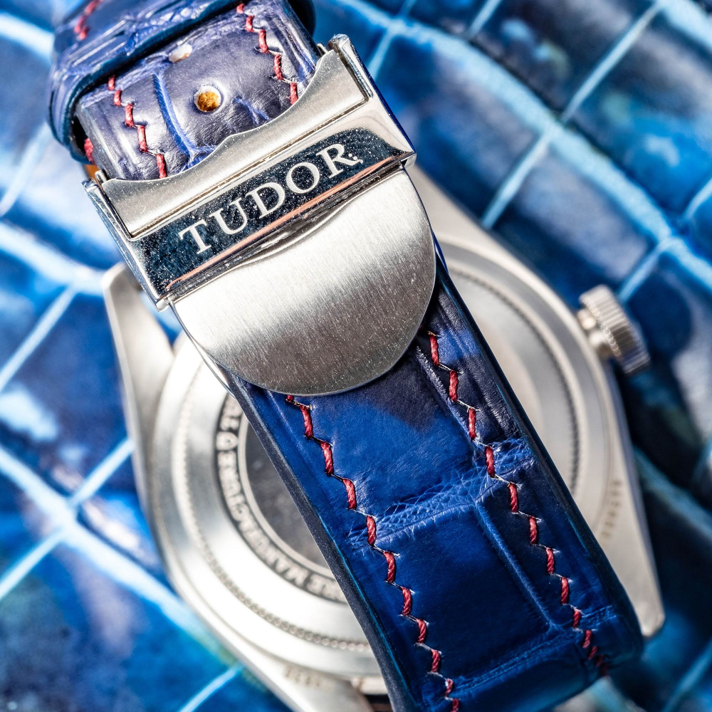 tie-dye-blue-alligator-leather-strap-for-tudor-black-bay-gmt-red-stitching-backside.png