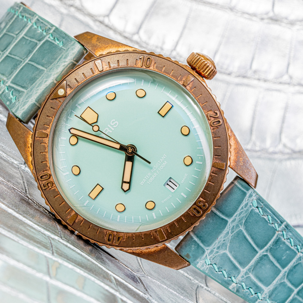 tiffany-blue-alligator-leather-strap-for-oris-drivers-sixty-five.png