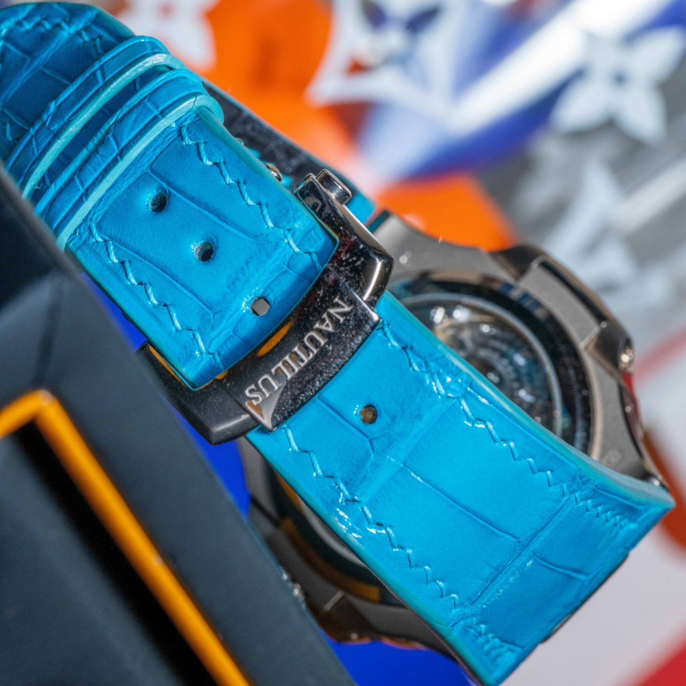 tiffany-blue-alligator-leather-strap-for-patek-philippe-nautilus-5712g-backside.png