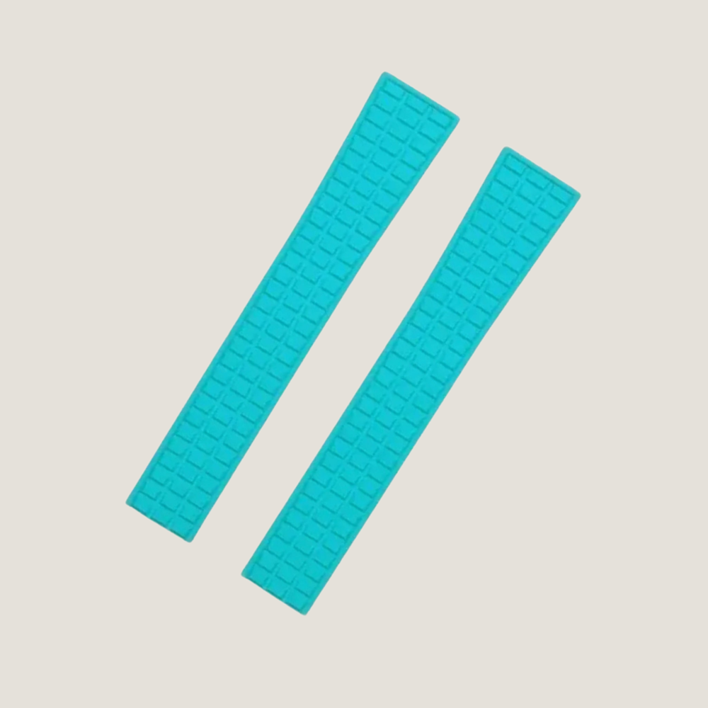 turquoise-rubber-strap-for-patek-philippe-aquanaut-5067a.png