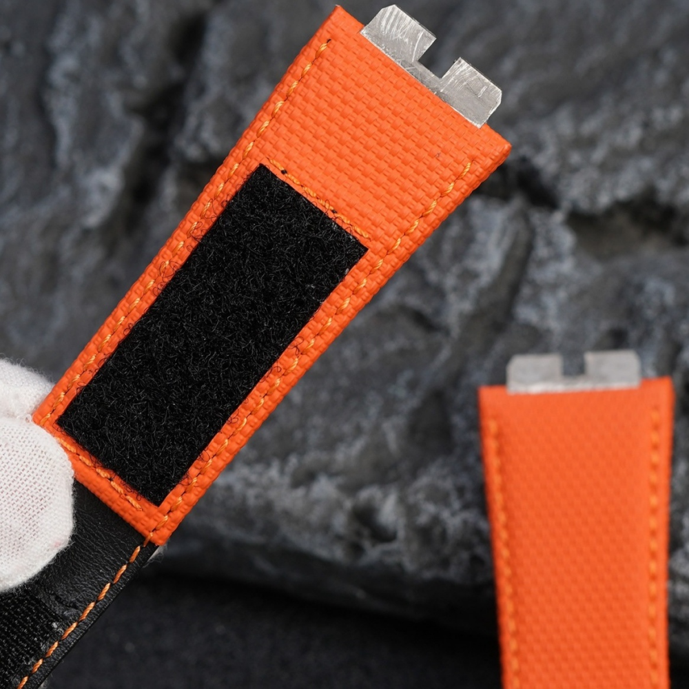 velcro-fkm-rubber-strap-for-hublot-metal-adapter.png