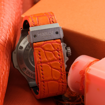 volcano-orange-alligator-leather-strap-for-Hublot-big-bang-chukker-backside.png