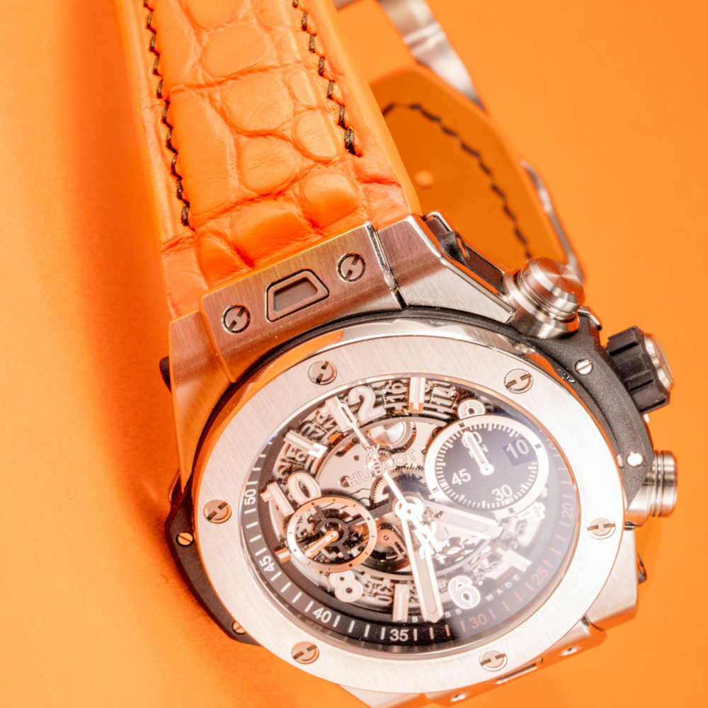 volcano-orange-alligator-leather-strap-for-hublot-big-bang-unico-titanium-detail.png