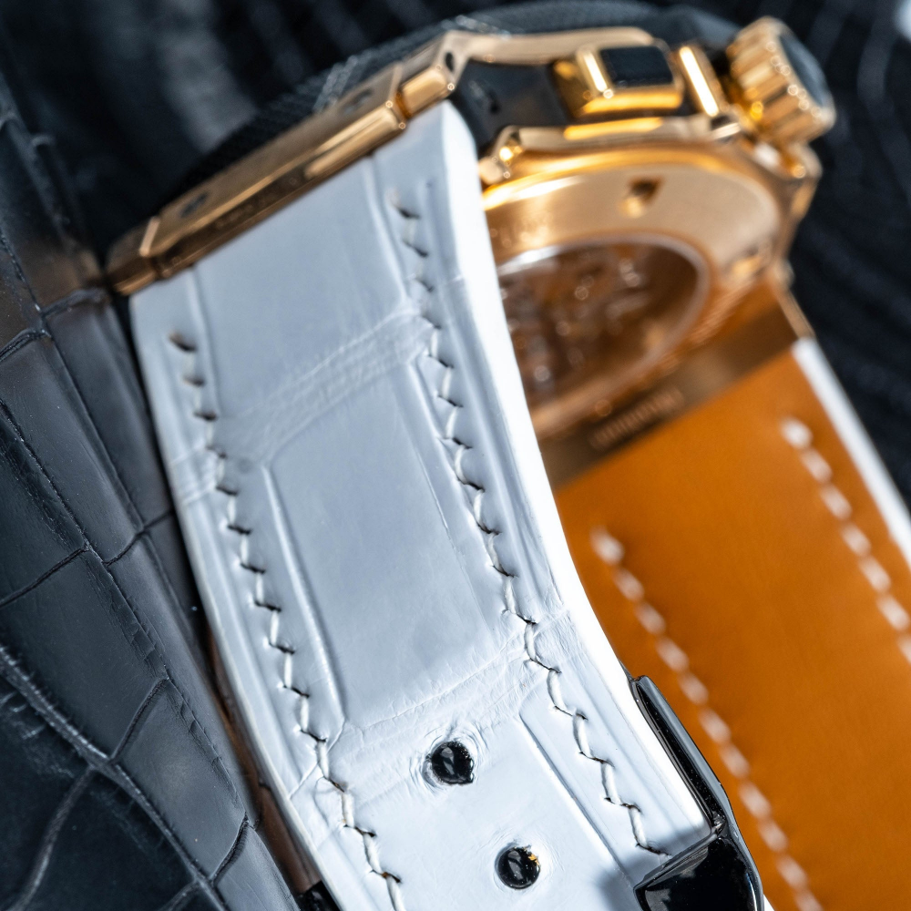 white-alligator-leather-strap-for-Hublot-big-bang-aero-lining.png