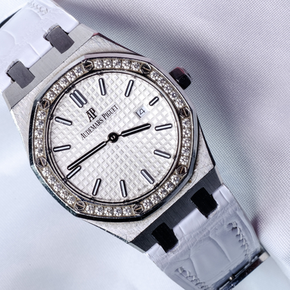 white-alligator-leather-strap-for-ap-ladies-blue-lining.png