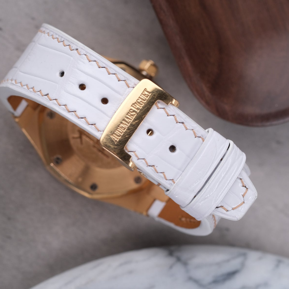 white-alligator-leather-strap-for-ap-ladies-dual-time-backside.png