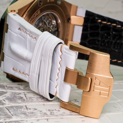 white-alligator-leather-strap-for-ap-royal-oak-44mm-buckle.png
