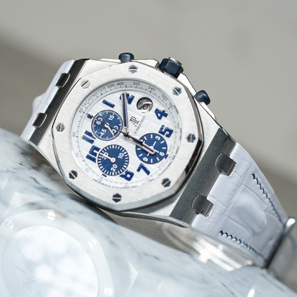 white-alligator-leather-strap-for-ap-royal-oak-shore-42mm-blue-stitching.png