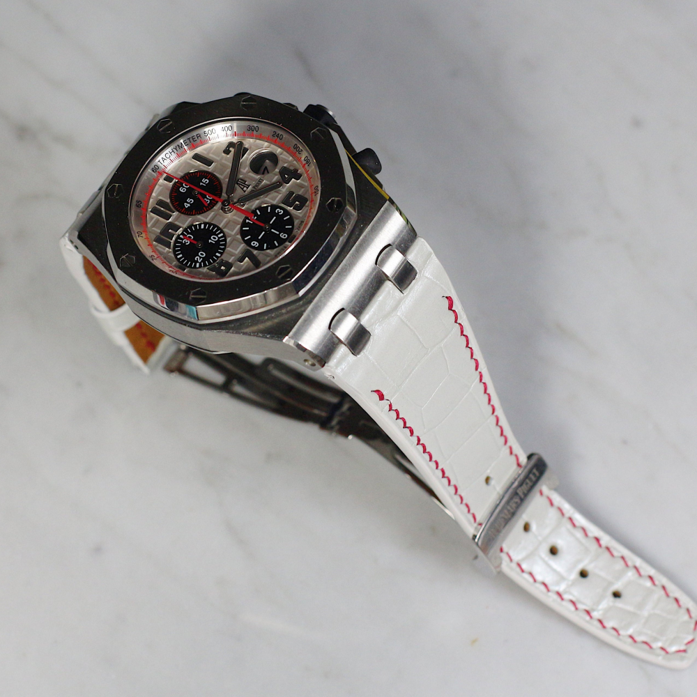 white-alligator-leather-strap-for-ap-royal-oak-shore-42mm-with-red-stitching.png