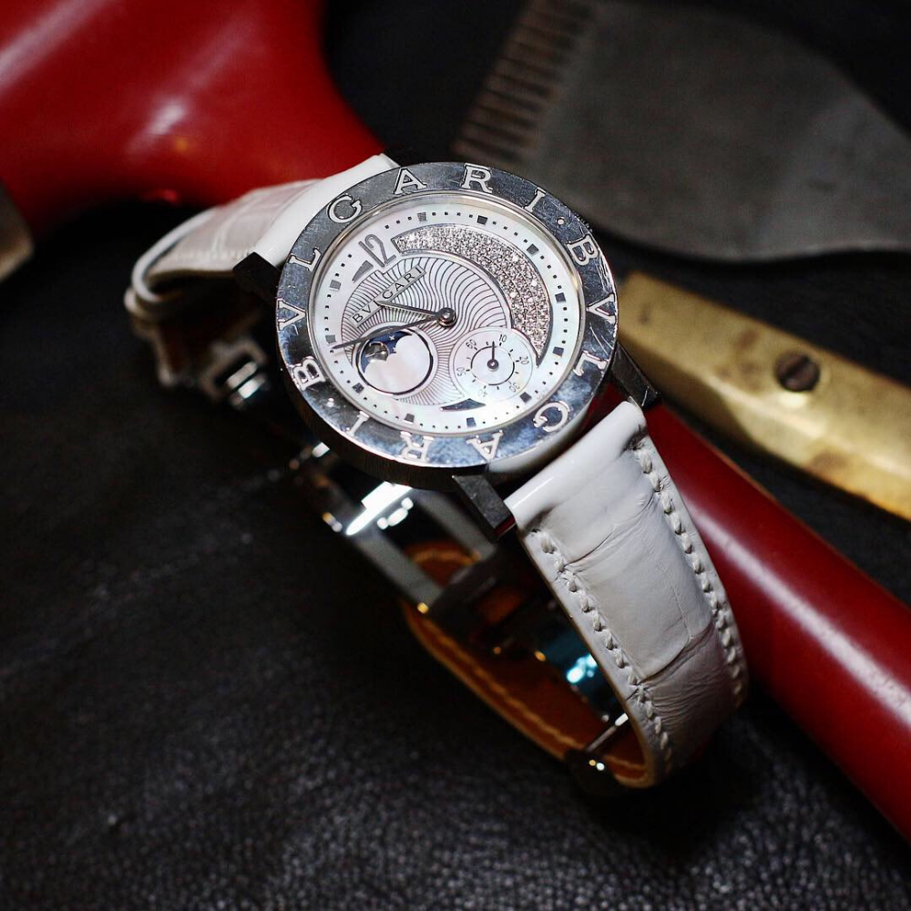 white-alligator-leather-strap-for-bvlgari-moonphase-bb38slmp.png